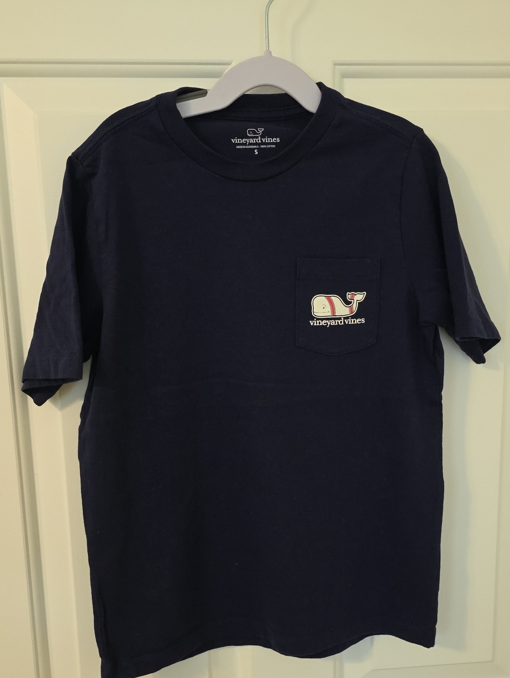Like New Boys Vineyard Vines Navy Pocket Tee w/Whale Baseball Logo Sz. S(8-10)